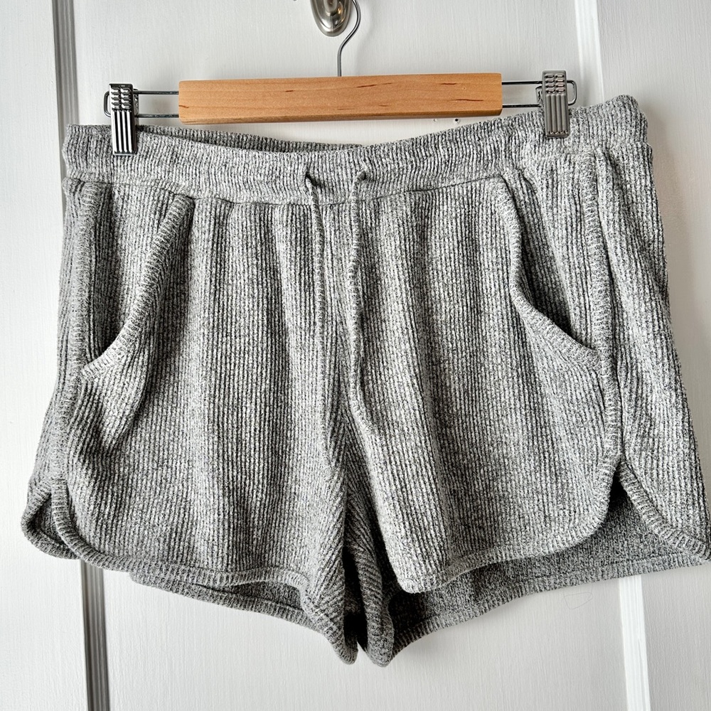 UpWest cozy knit lounge shorts. Excellent condition. Size medium